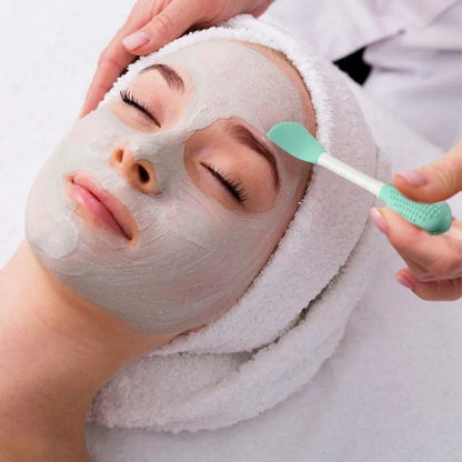 Hygienic 2-in-1 Silicone Facial Brush & Mask Applicator